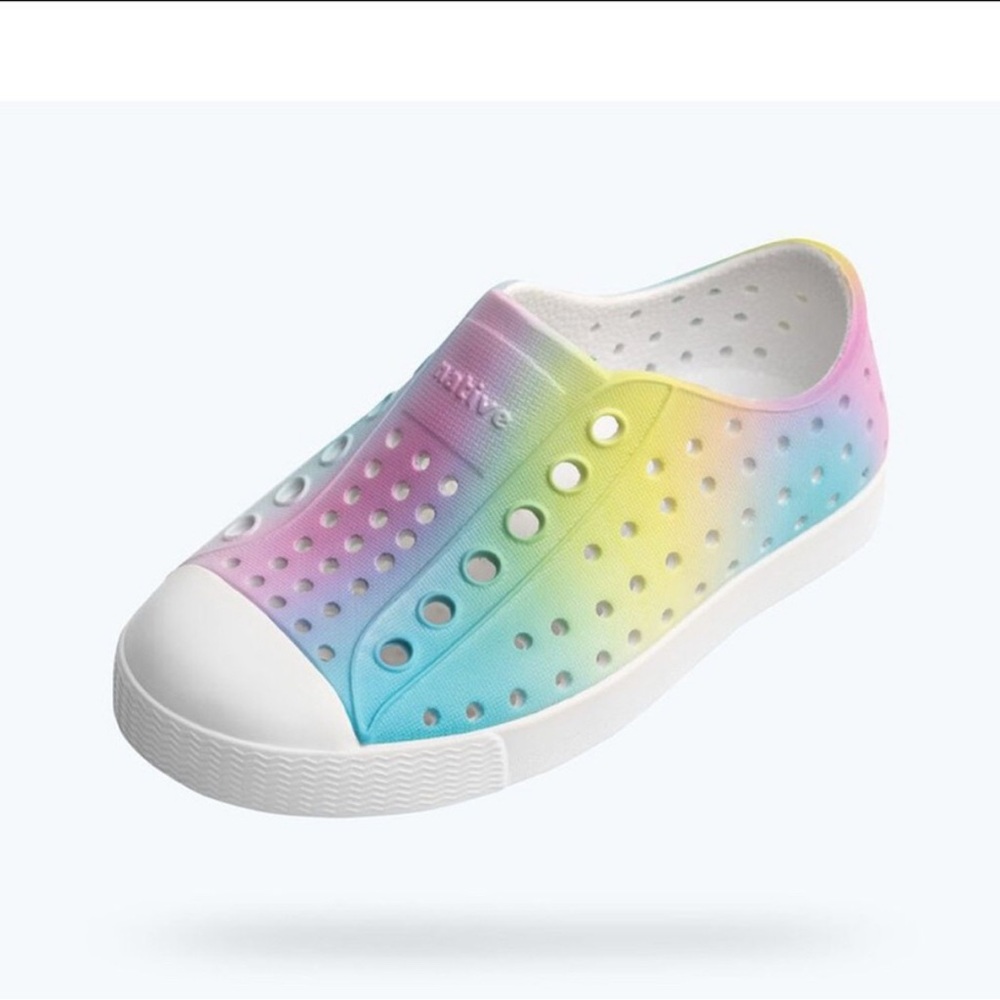 Native Jefferson Shoes Rainbow Water Shoes Slip-On